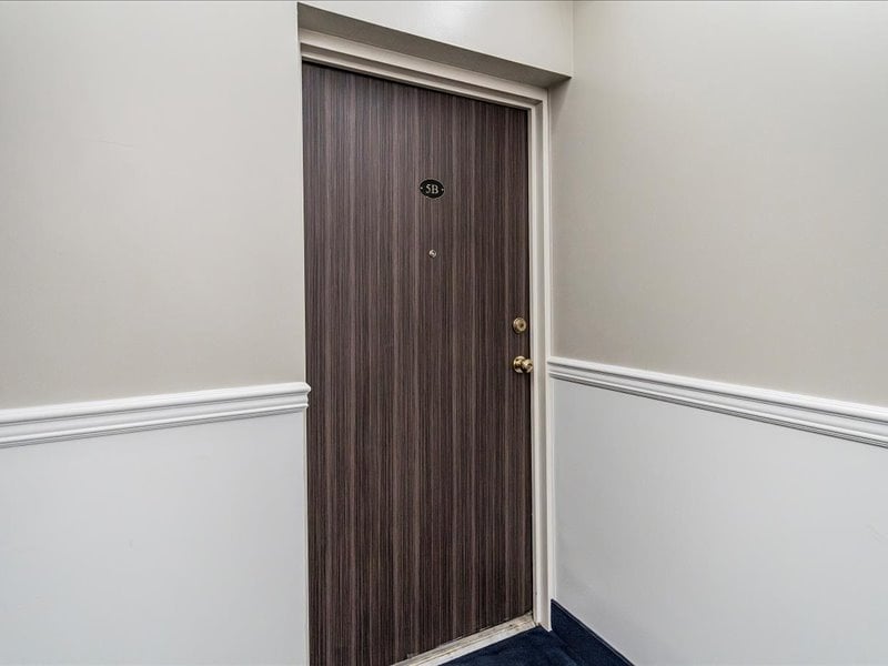Grand Imperial Apartments Image 27