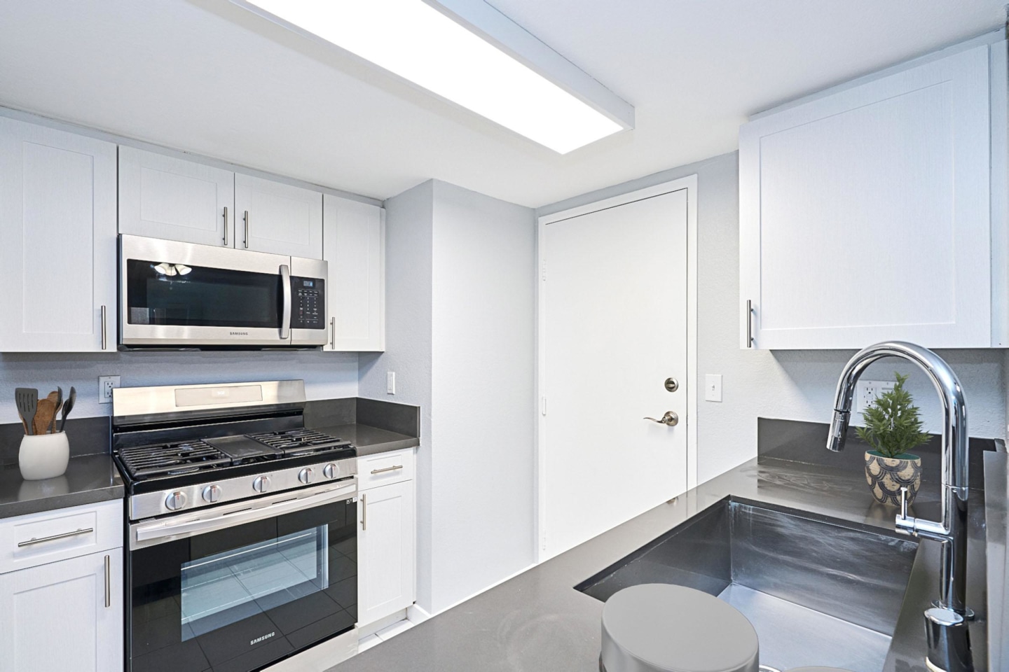 The Terrace Apartments Image 4