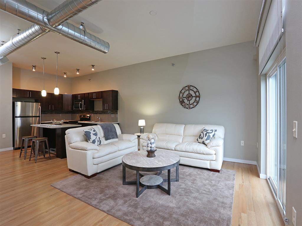 Phillips Avenue Lofts Image 16