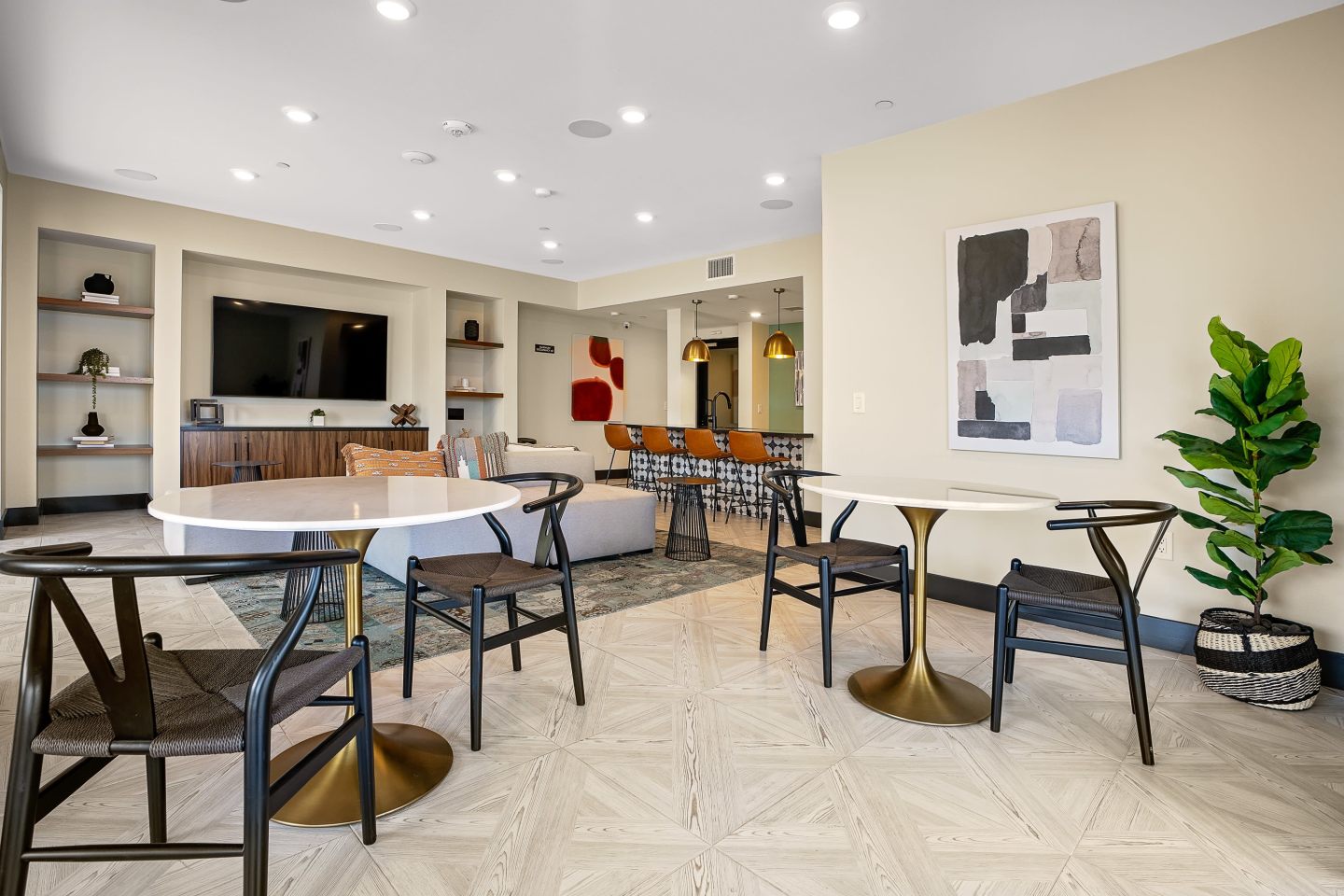 Los Alamitos Luxury Apartments Image 25
