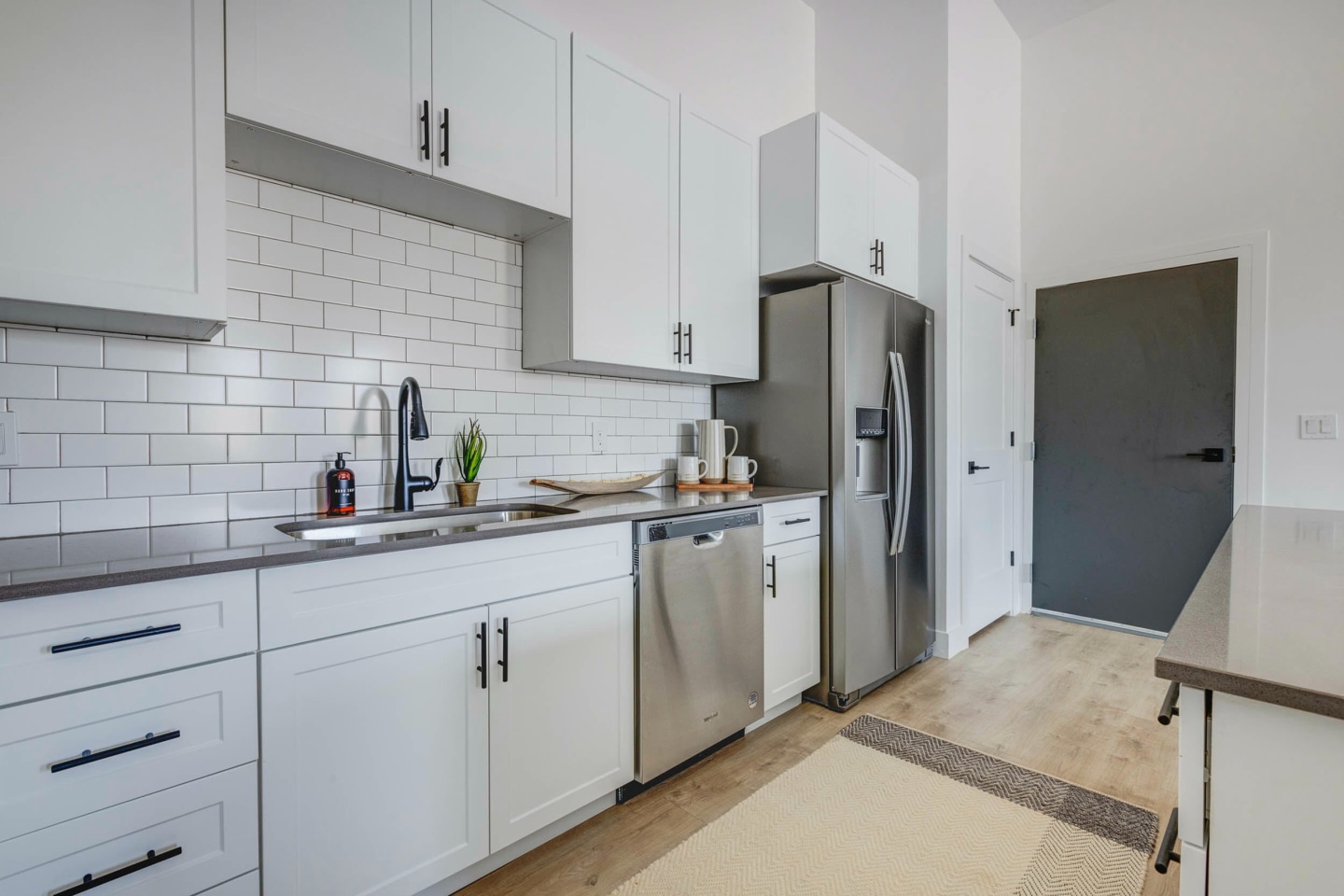 Aria Townhomes and Apartments Image 17
