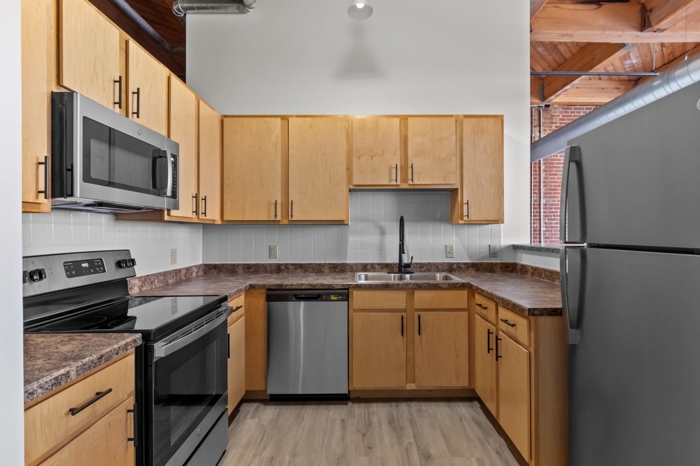 Vangard Lofts Image 10