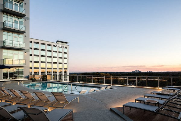 Park Central Image 16