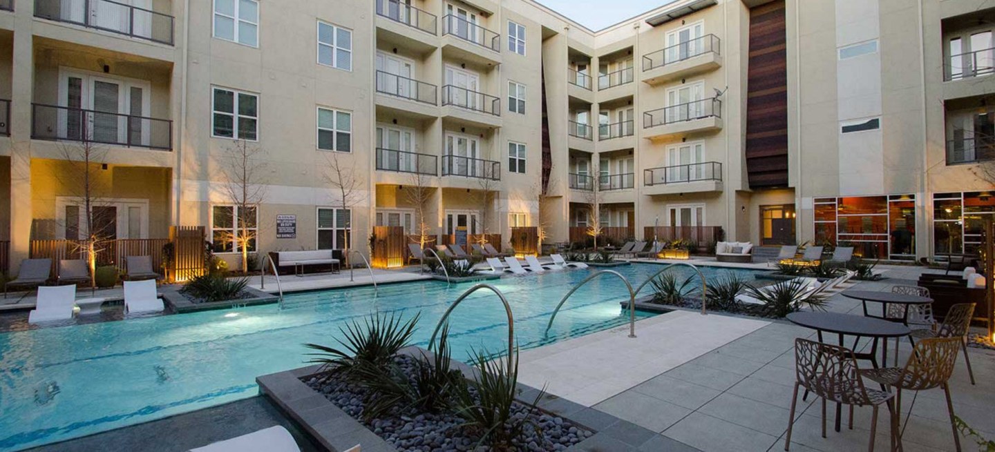 Standard at CityLine I & II Image 17