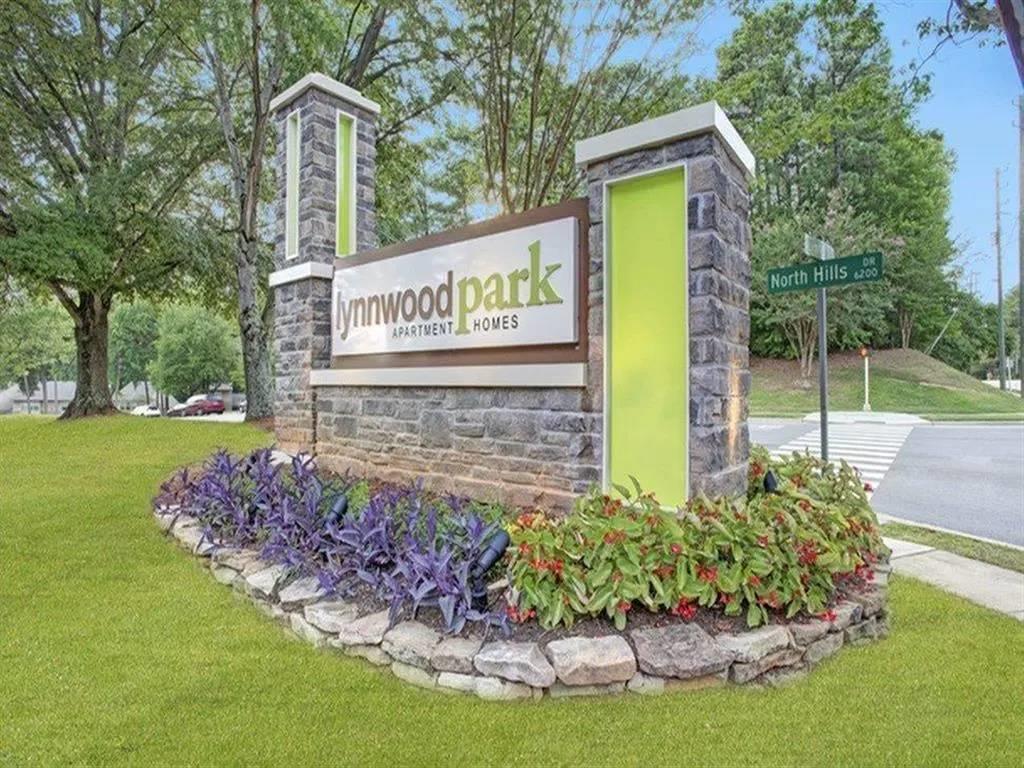 Lynnwood Park Image 22