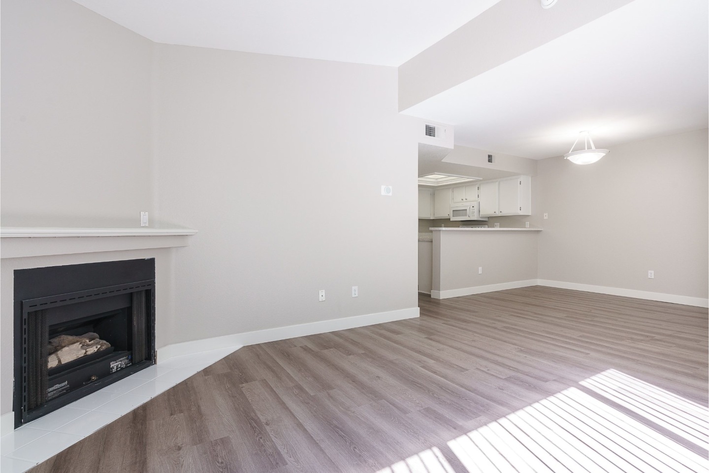 Westlake Canyon Apartments Image 39