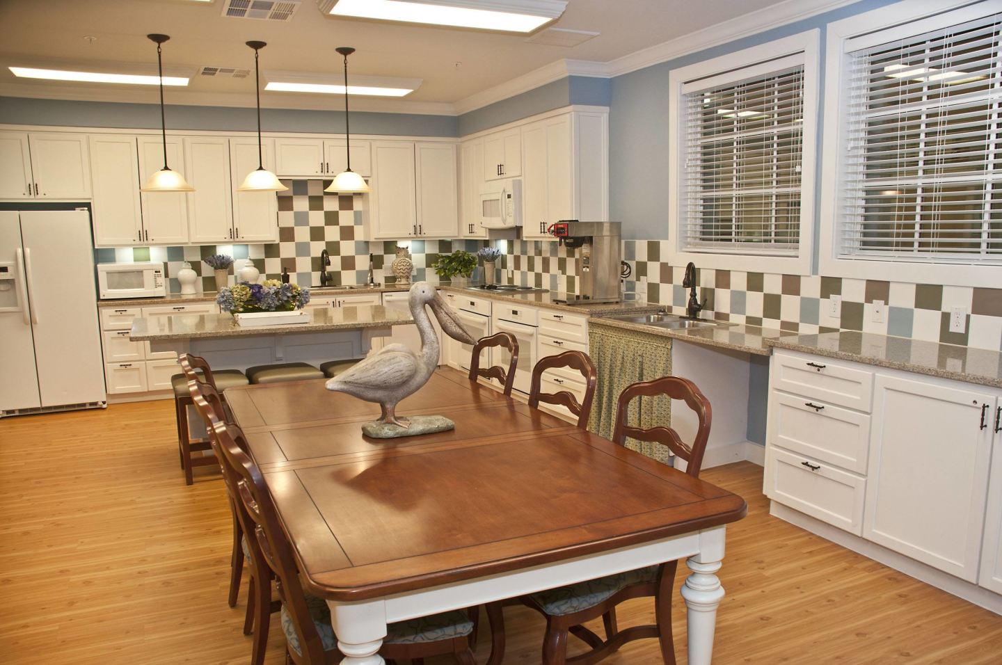 Belle at Bay Colony 55+ Apartments Image 8
