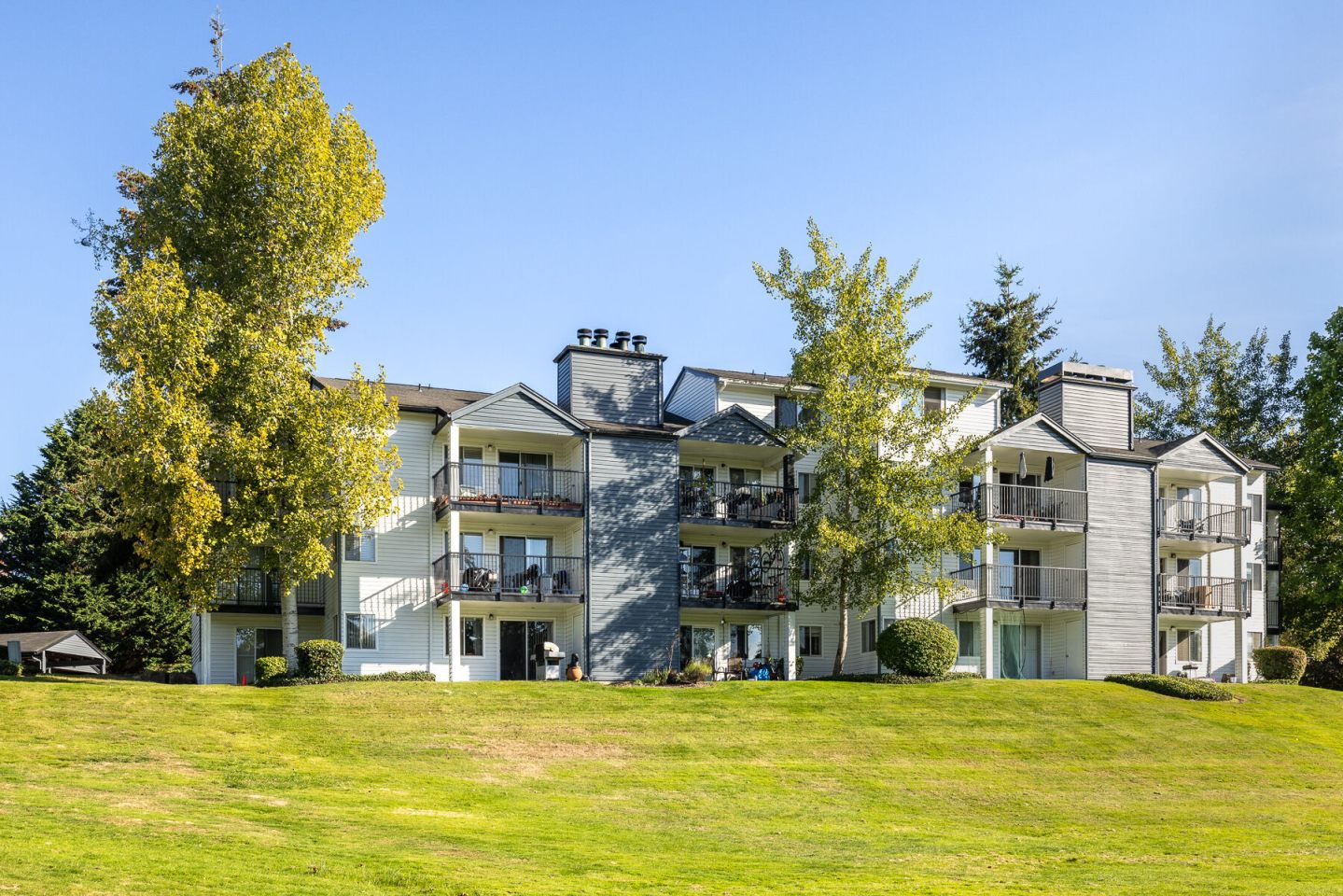 The Fairways Apartments Image 61