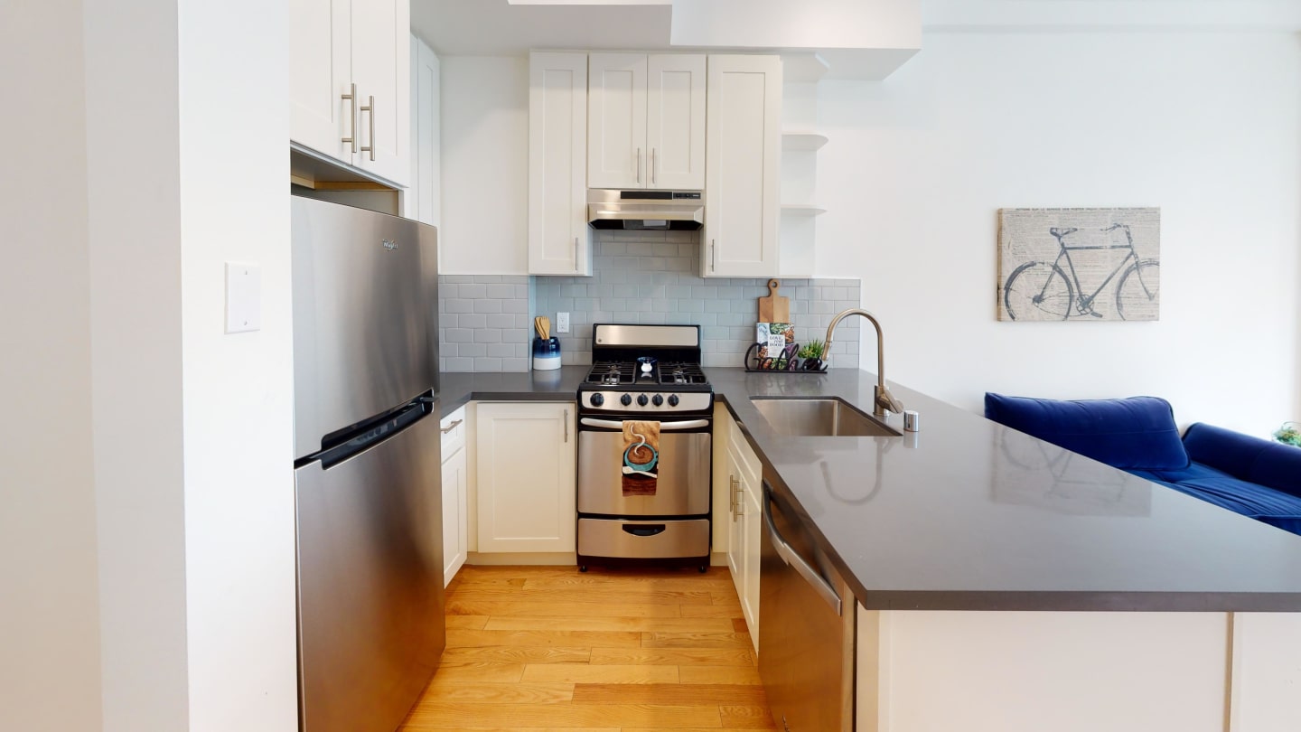535 Leavenworth Street Image 14