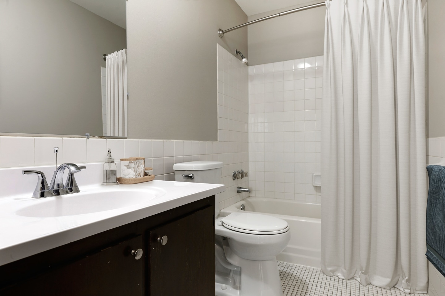 Garden Grove Apartments Image 7