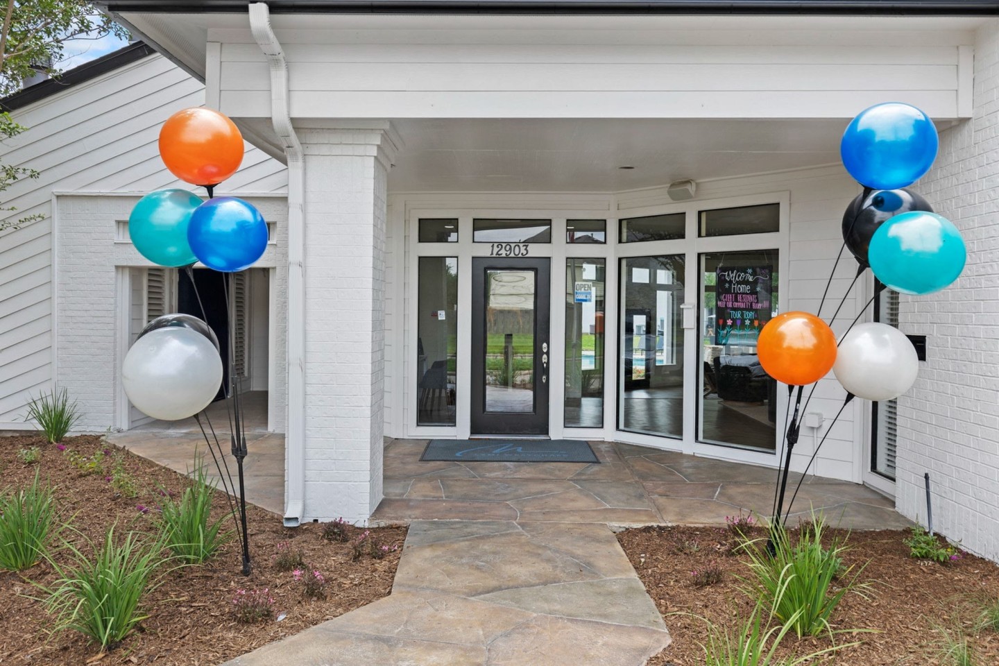 LXMI Westchase West Image 2