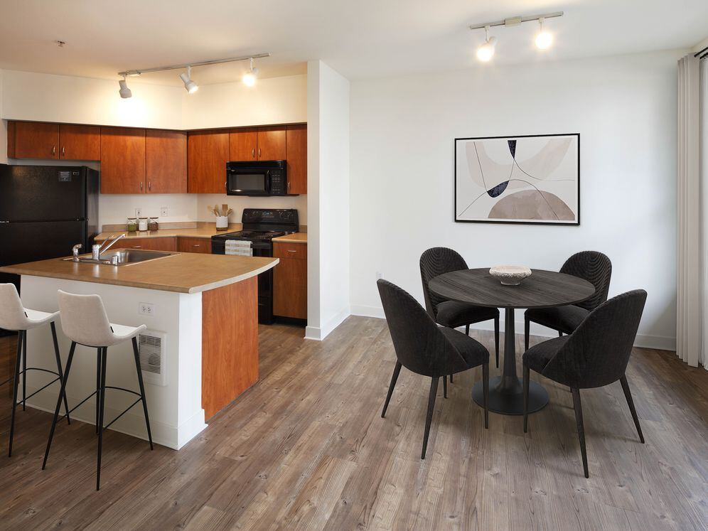 Avalon Bellevue Image 9