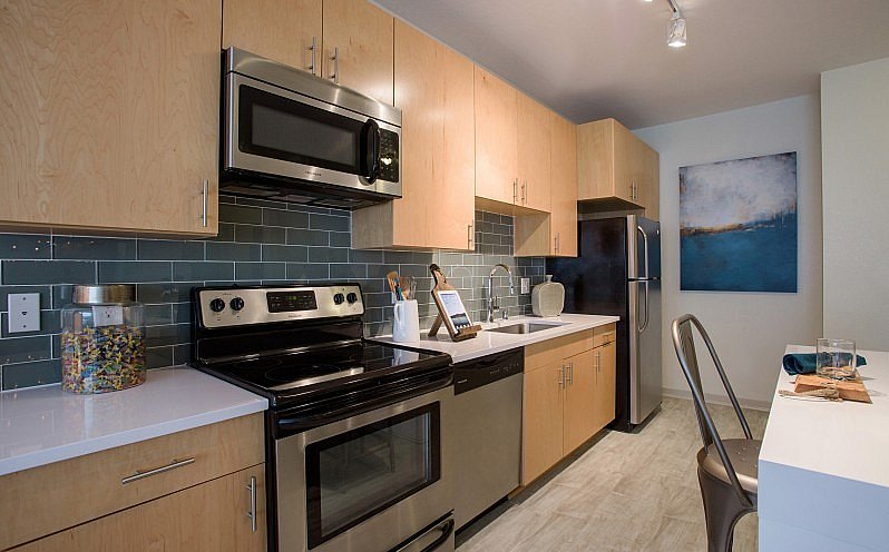 LoHi Gold Apartments Image 4