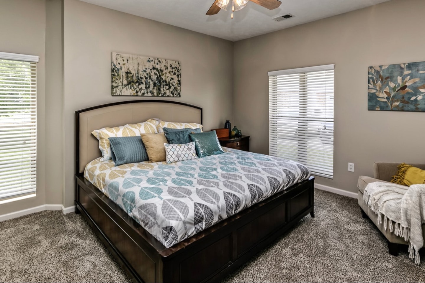 Whispering Hills Apartments Image 14