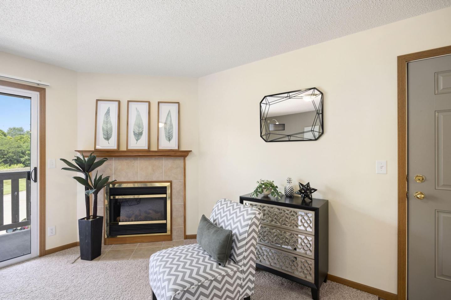 Pebblebrook Apartments Image 4