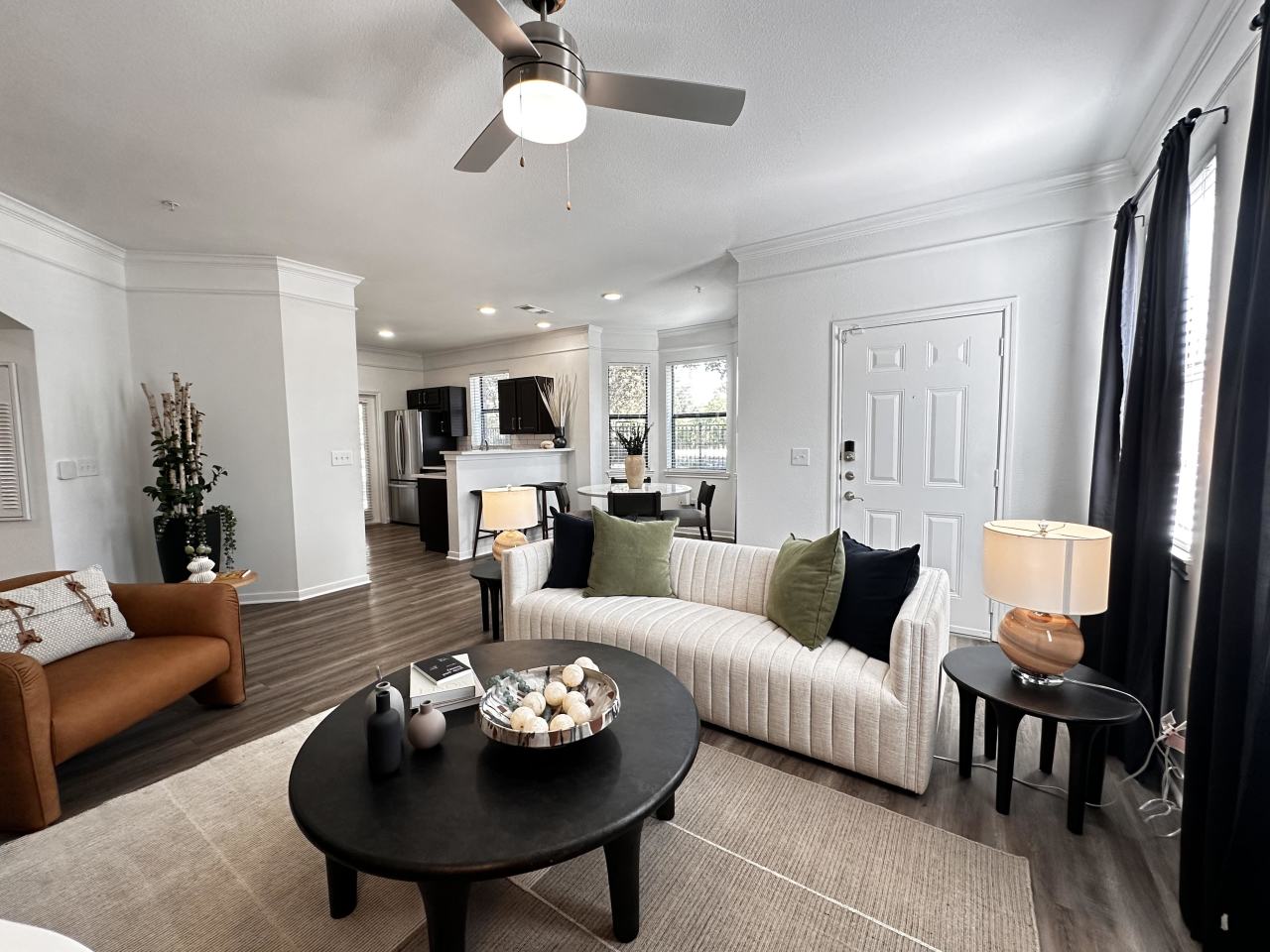 Grand Villas at Katy Image 50