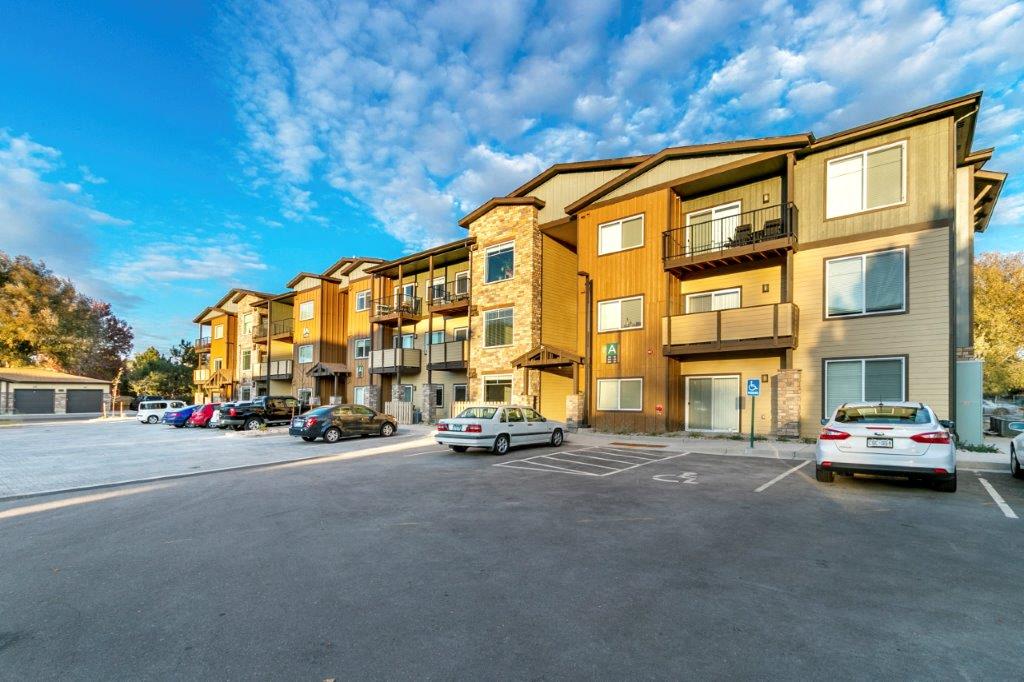 Copperleaf Place Image 14