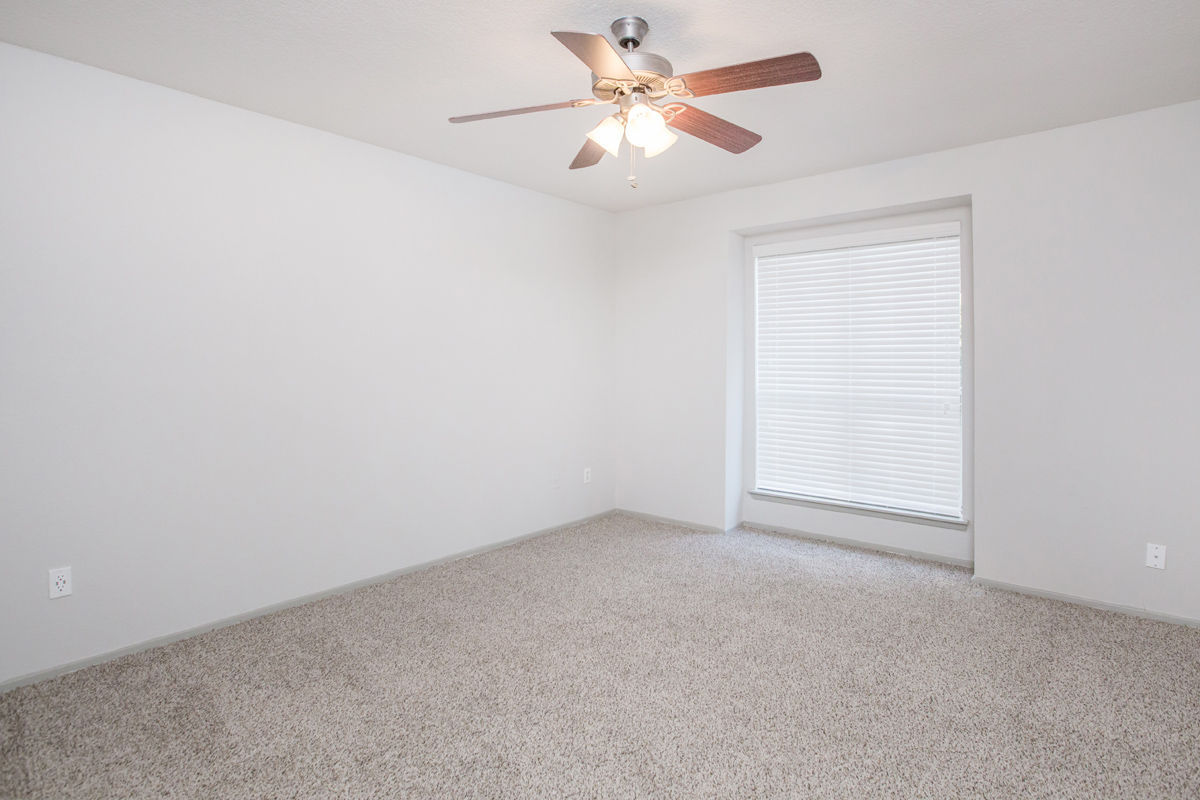 Elm Grove Image 47