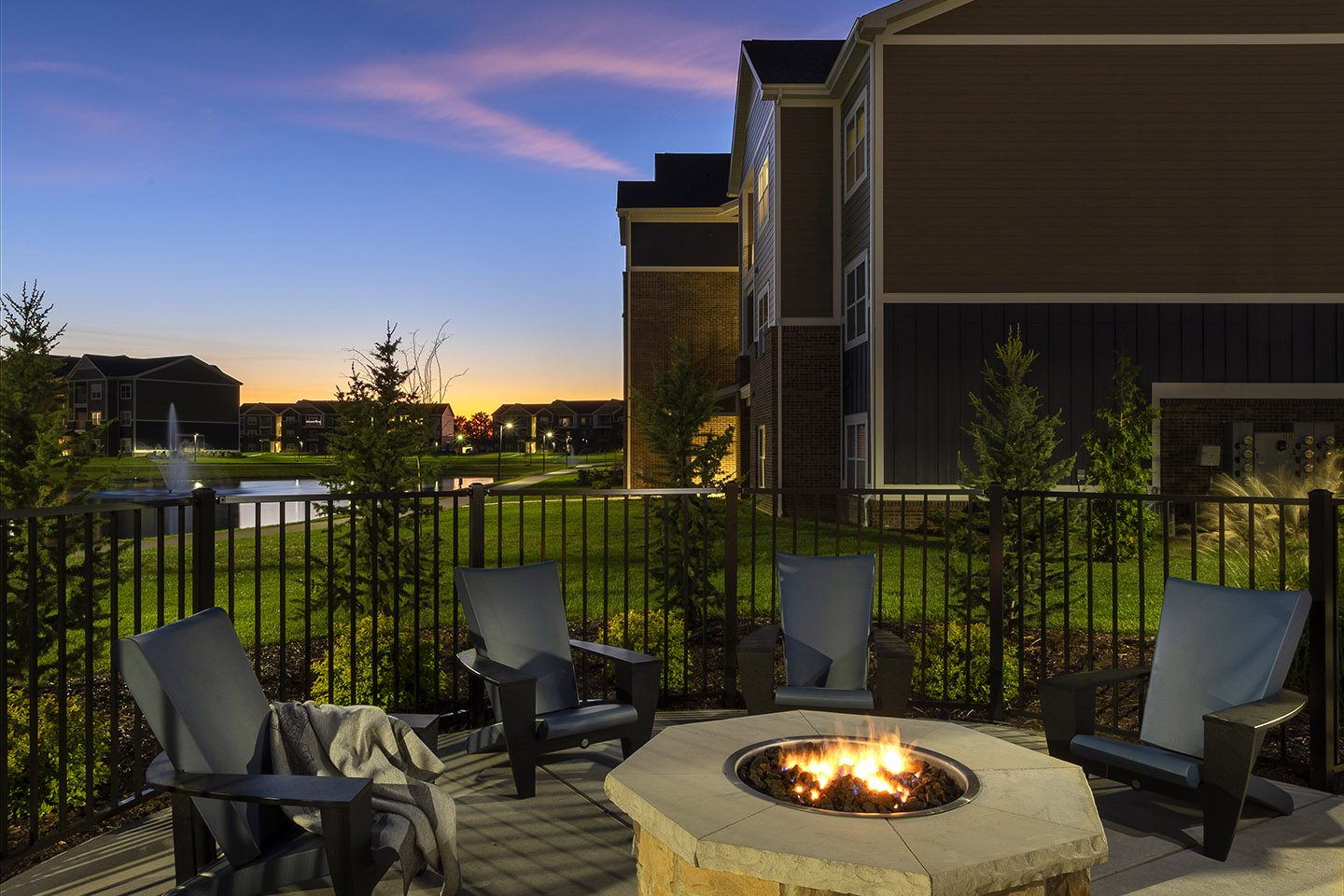 Villas at Hartman Lakes Image 15