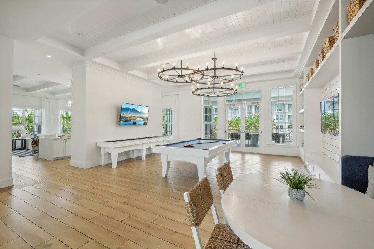 Manor Lantana Image 15