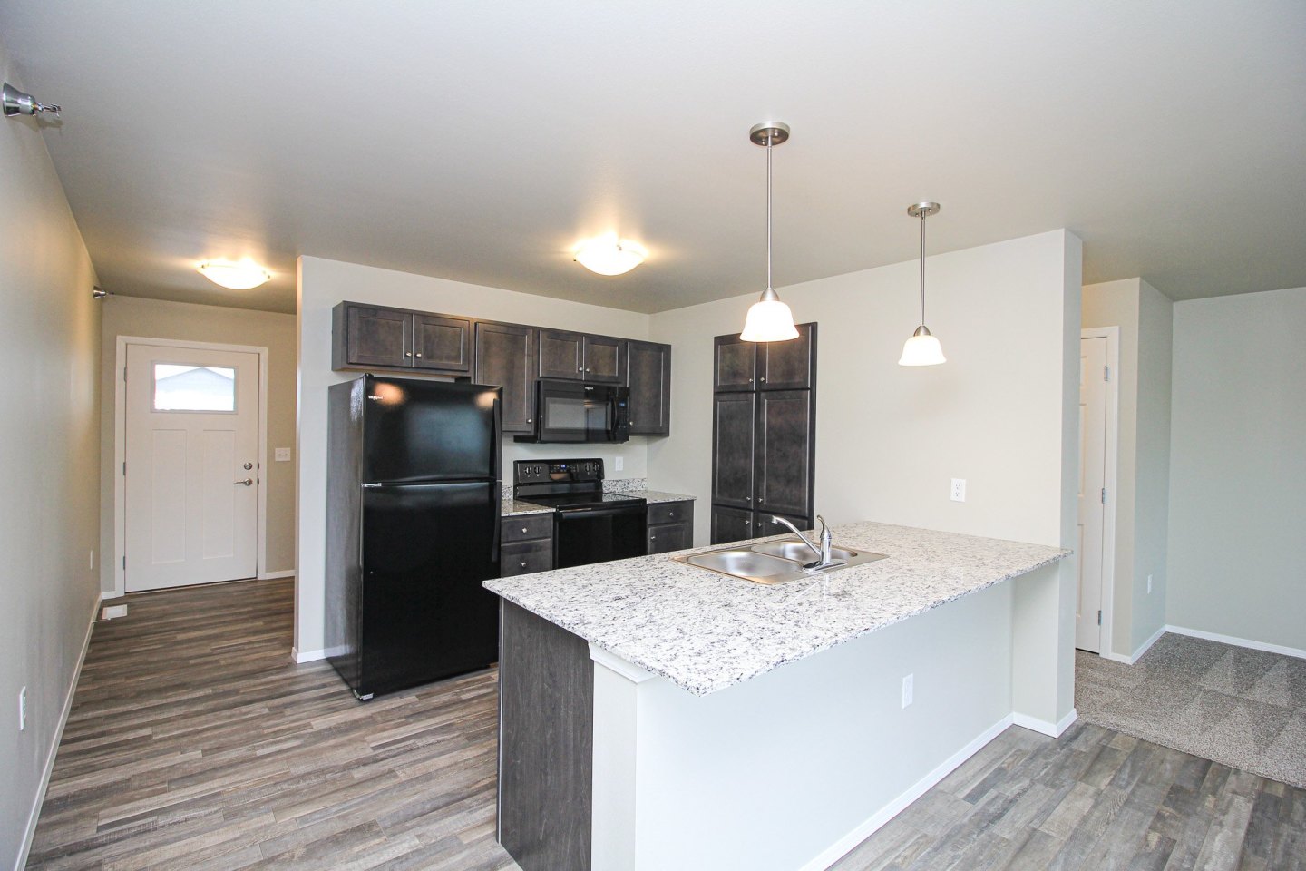 Edgewater III Image 6