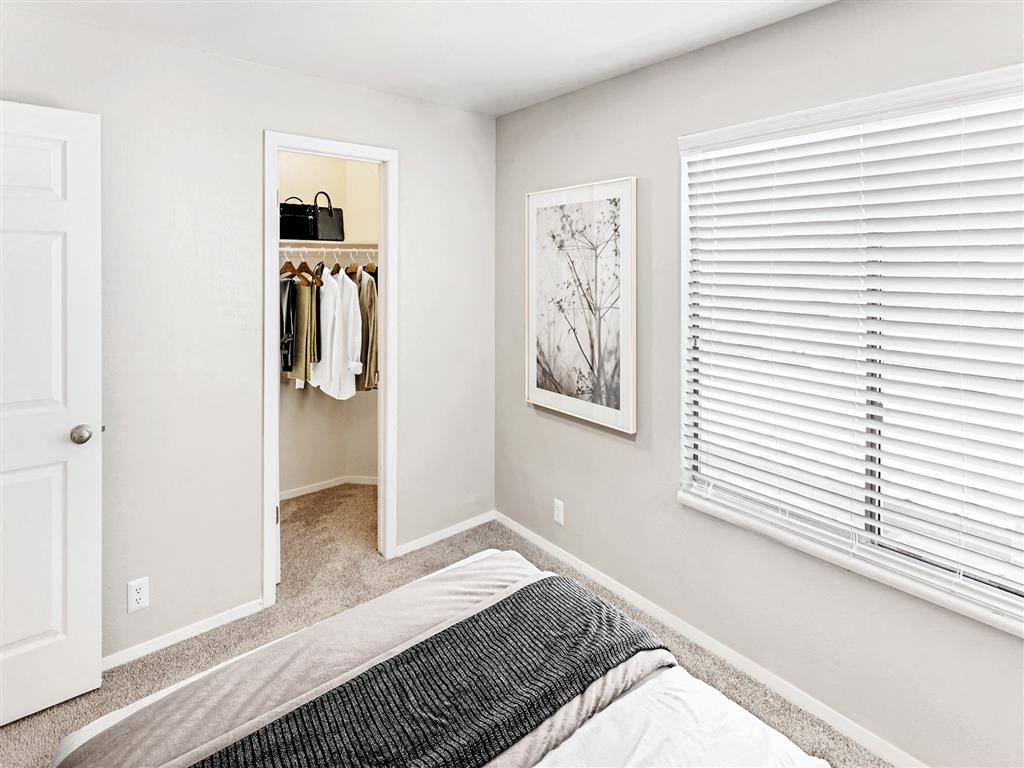 James Pointe Apartments Image 37