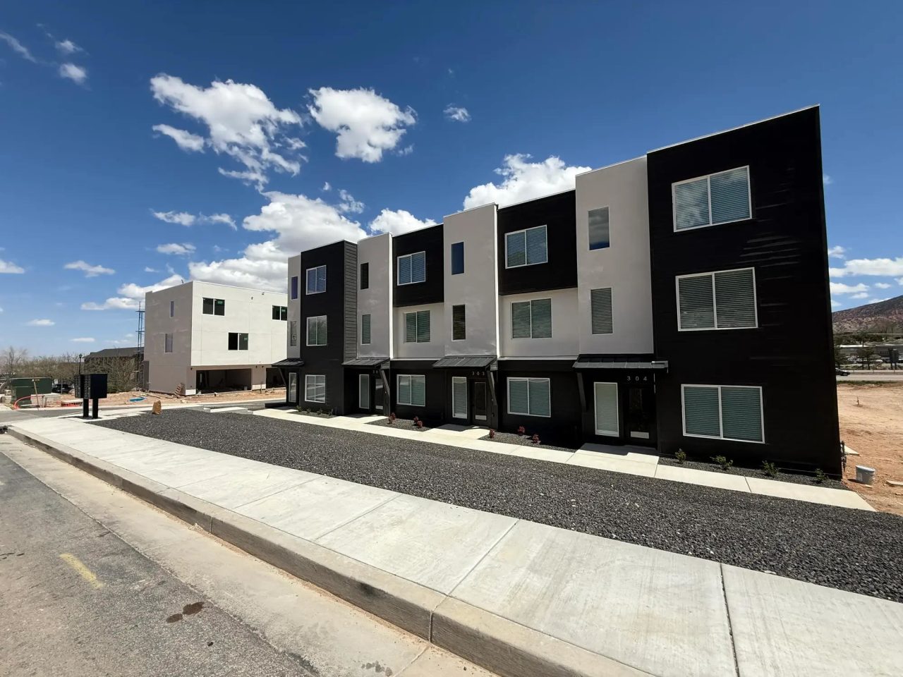 Coal Creek Townhomes Image 13