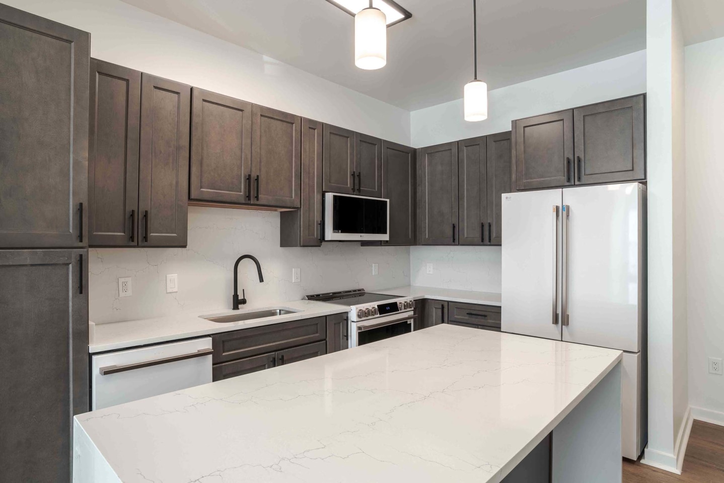 Midtown 205 Image 23