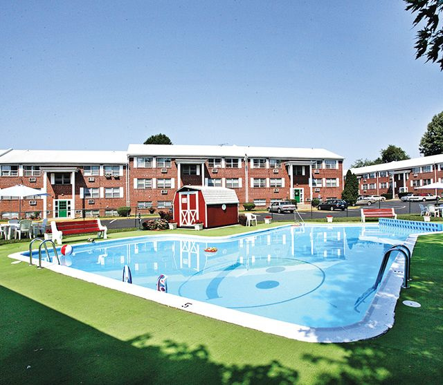 Bellevue Court Image 3
