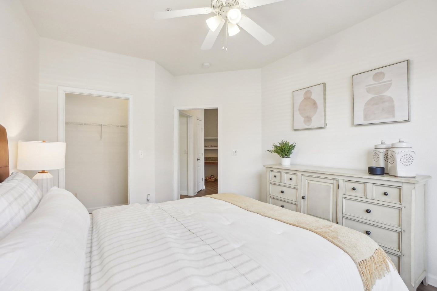 Greystone at Widewaters Image 12
