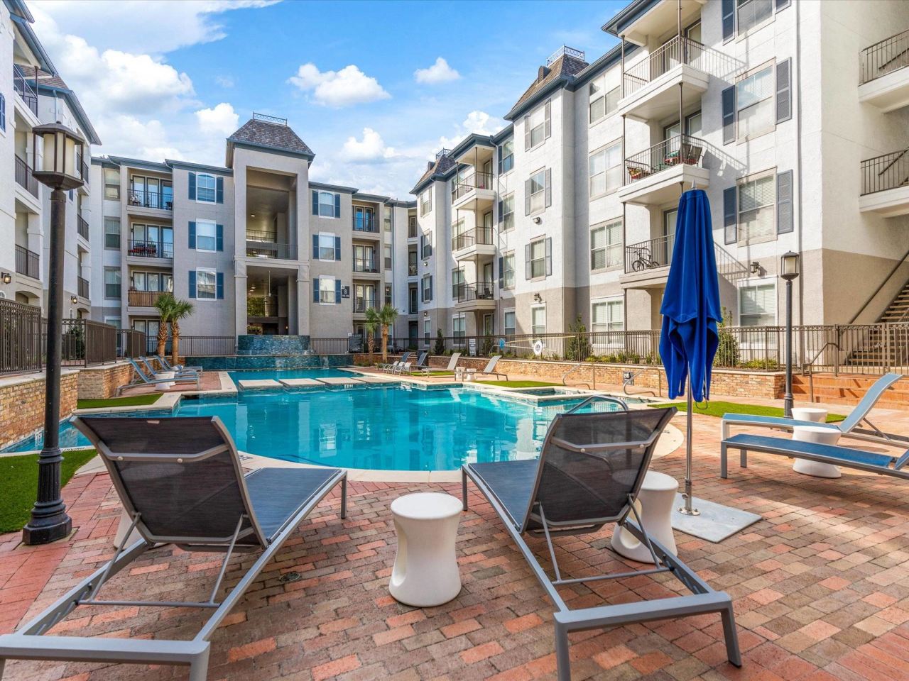 Broadstone Paragon Image 52