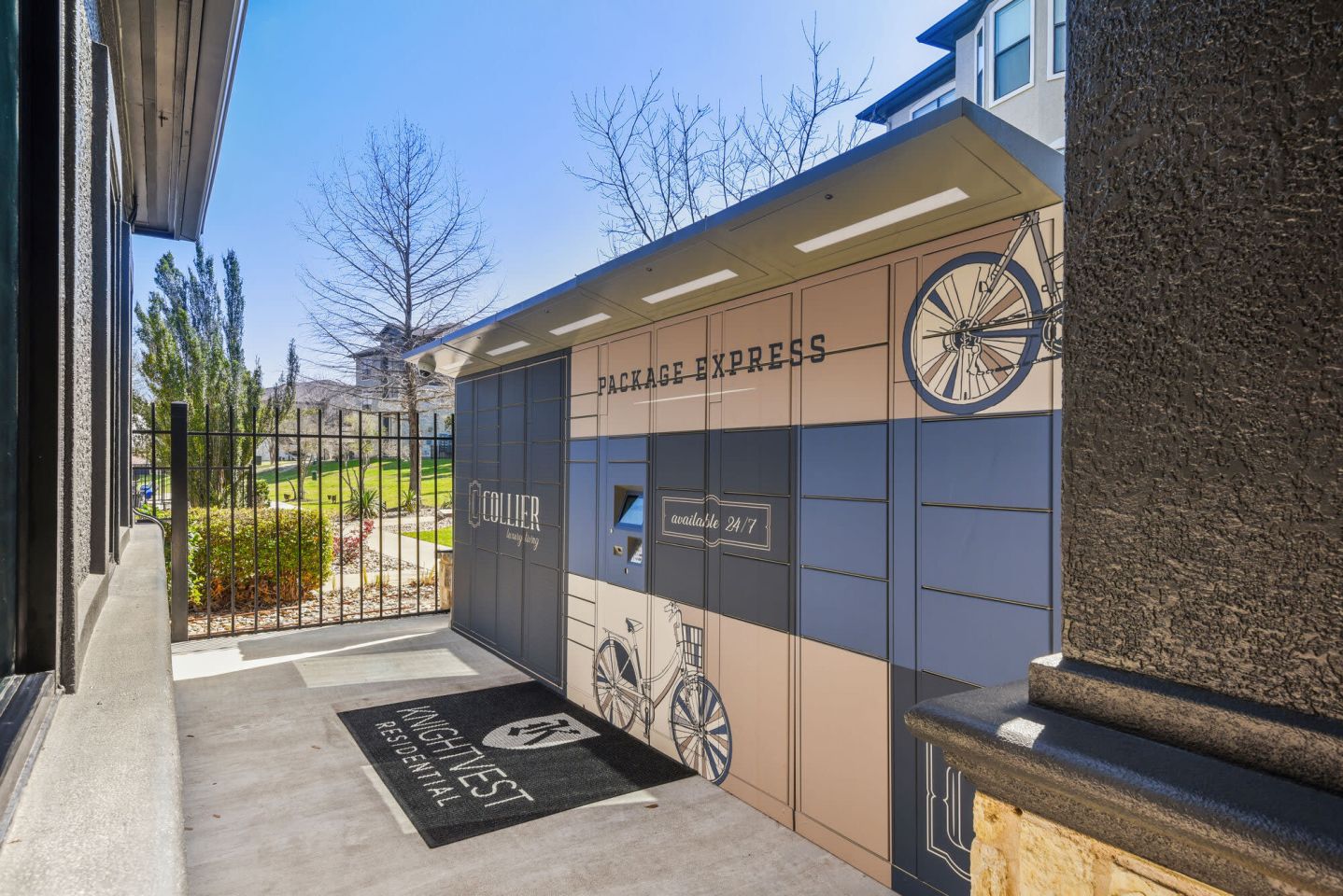Collier Luxury Living Image 6