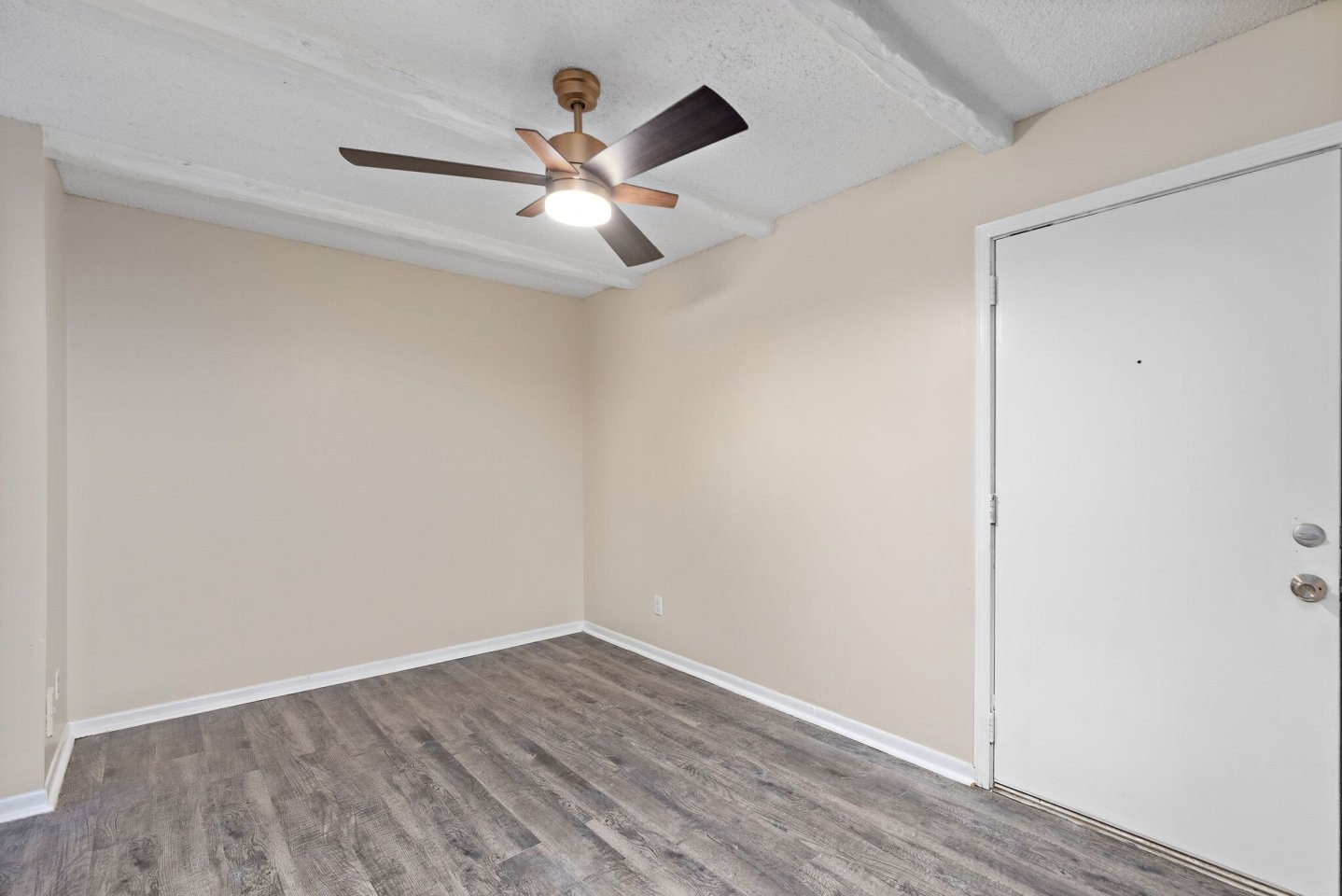 Stone Oak Apartments Image 11