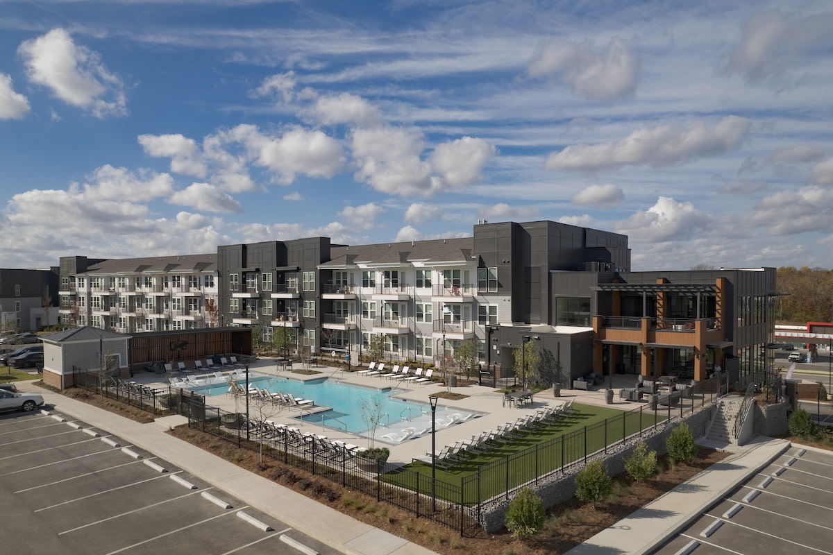 Mainstead at Century Farms Apartments Image 38