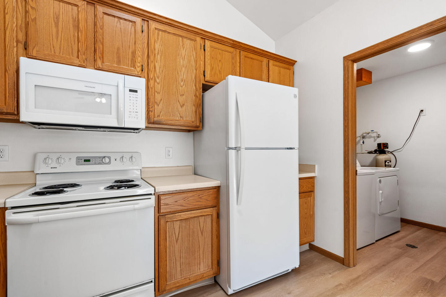Harper Court Apartments Image 20
