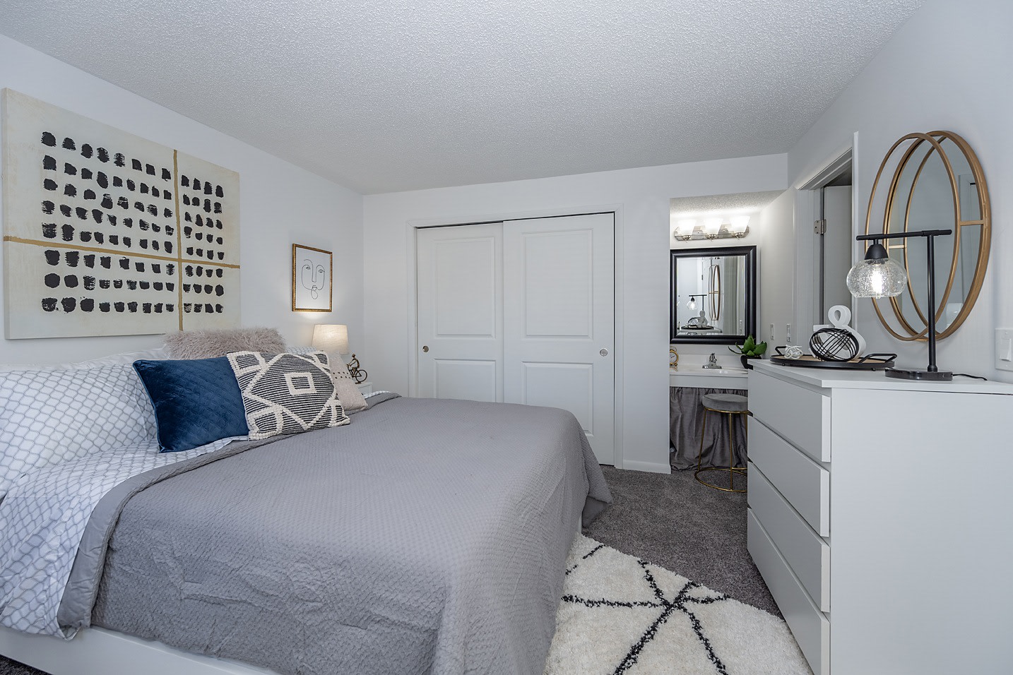 Mill Pond Apartments Image 12