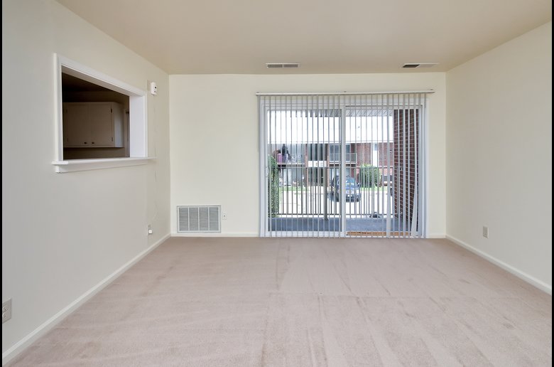 East Bay Apartments Image 3