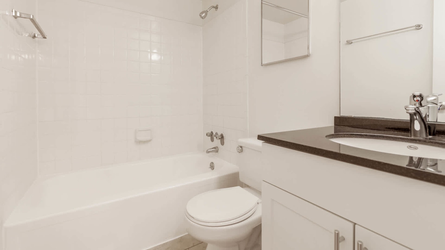 Connecticut Heights Image 53