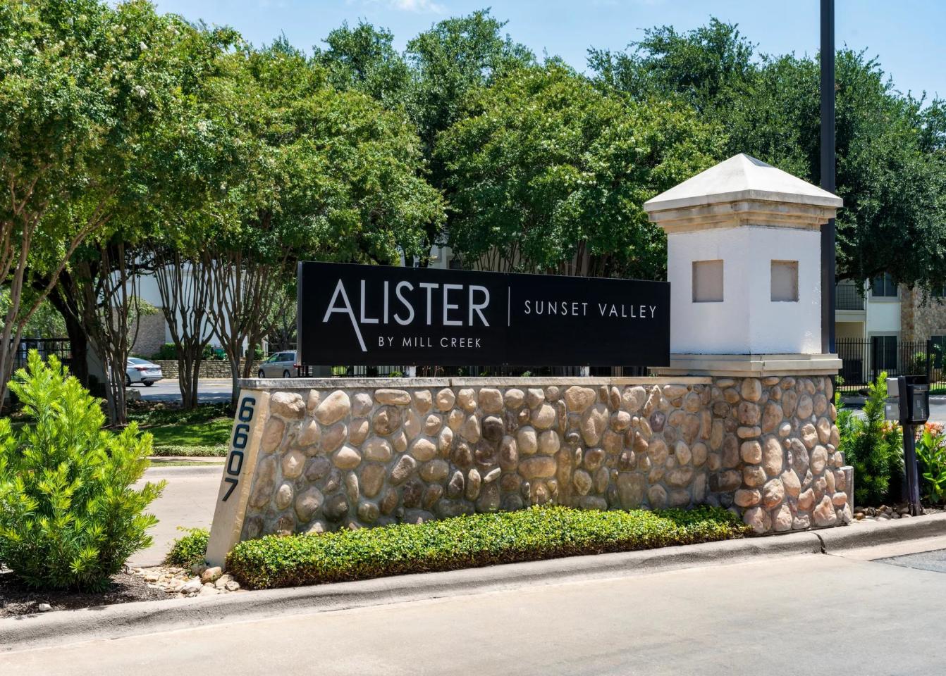 Alister Sunset Valley Image 6