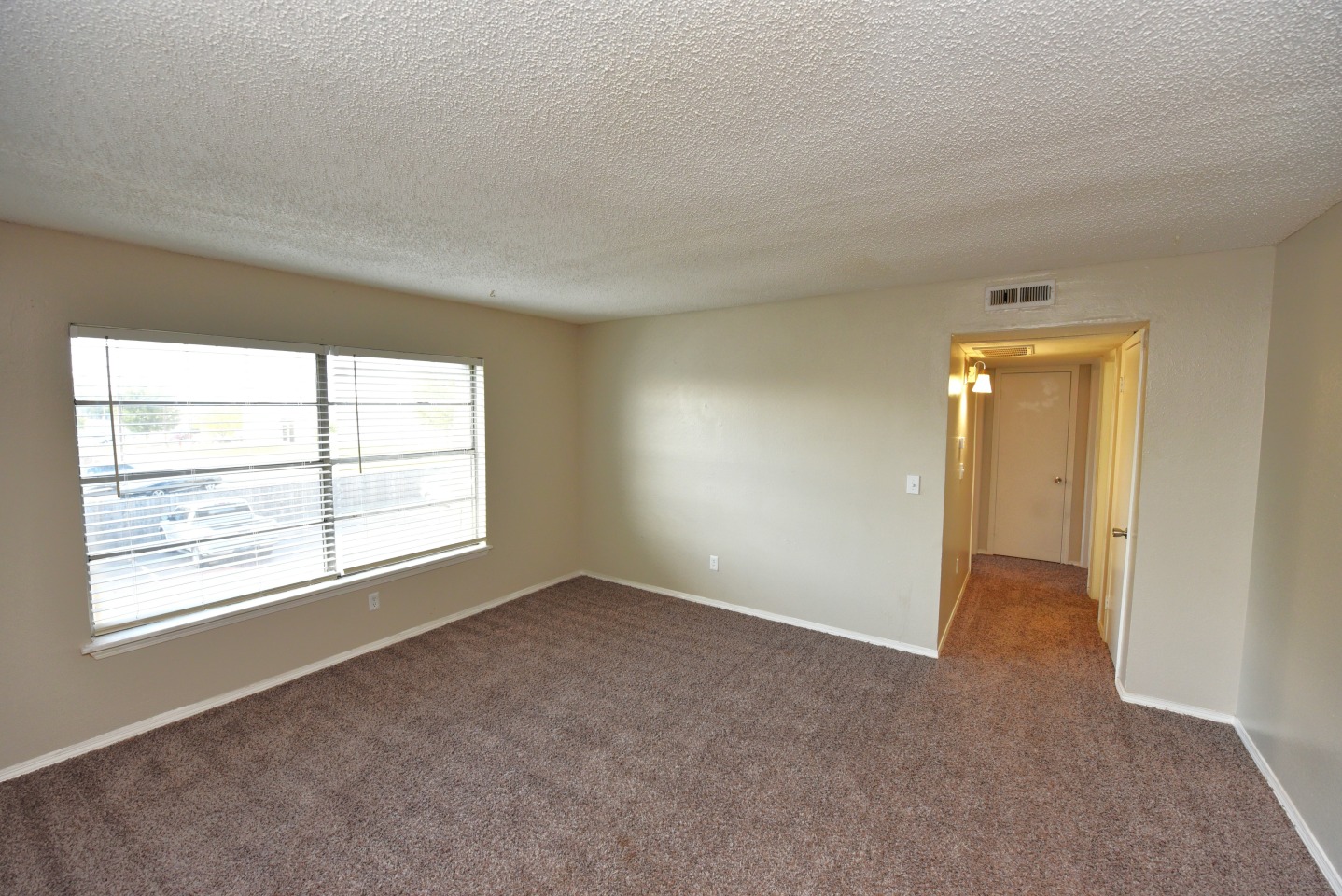 Raintree Meadows Apartment Homes Image 17