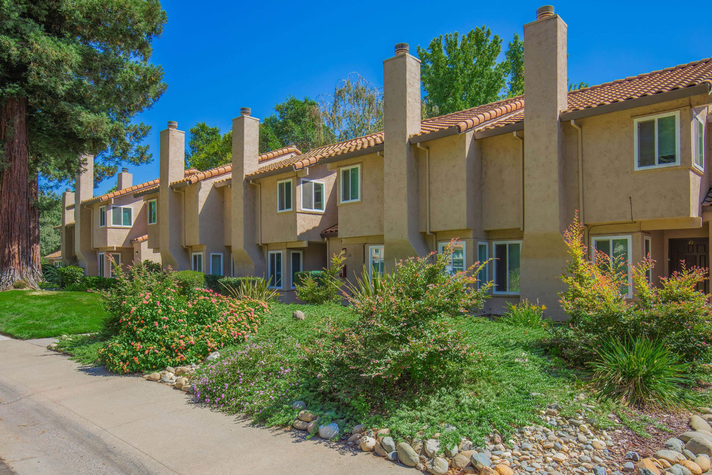 Southwood Townhomes Image 99