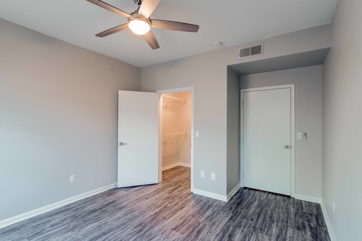 WildOak Apartment Homes Image 8