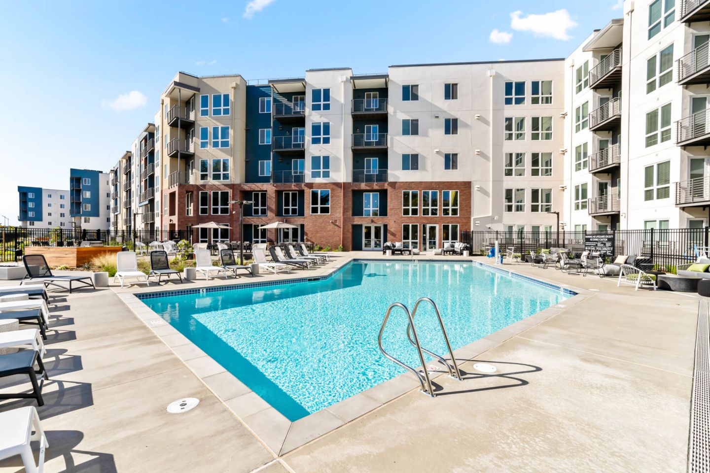 805 Riverfront Image 12