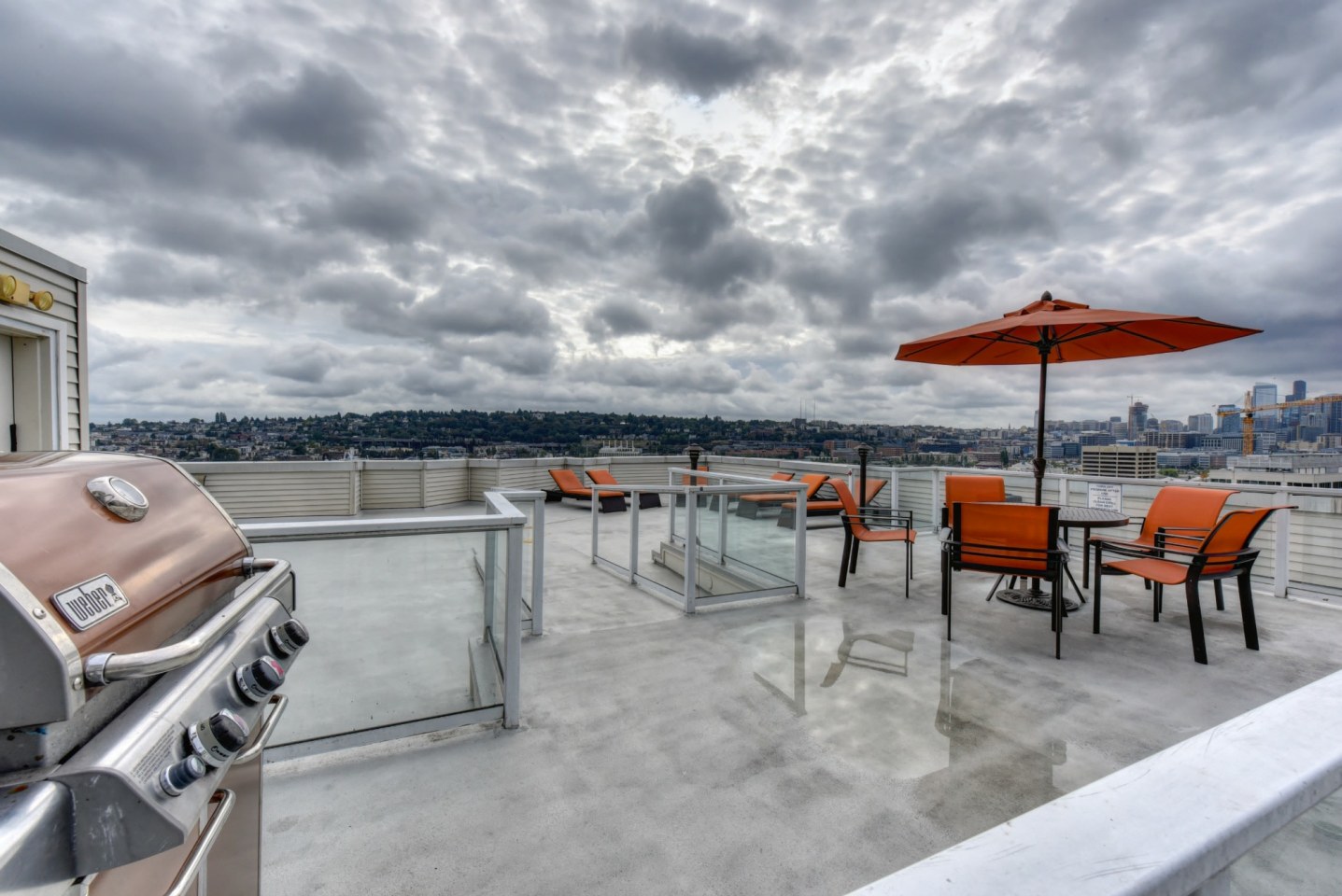 Summit at Lake Union Image 19