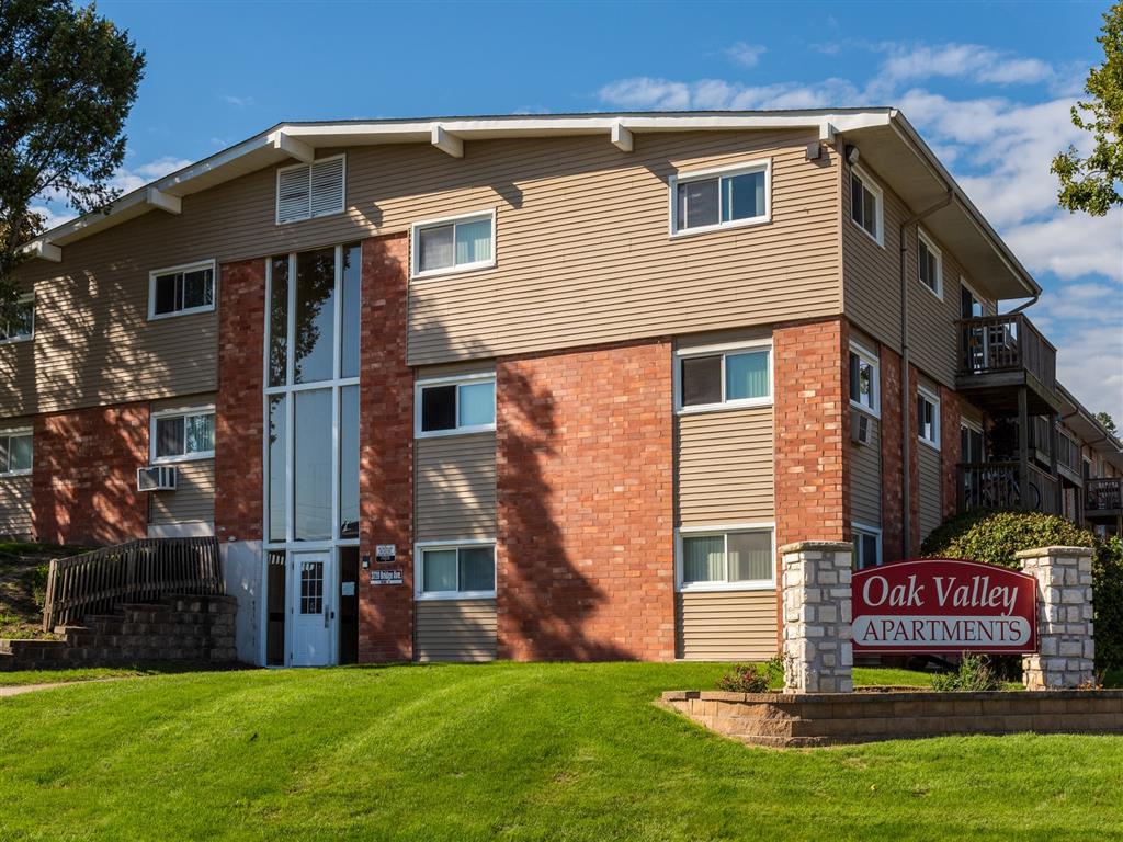 Oak Valley Apartments Image 1