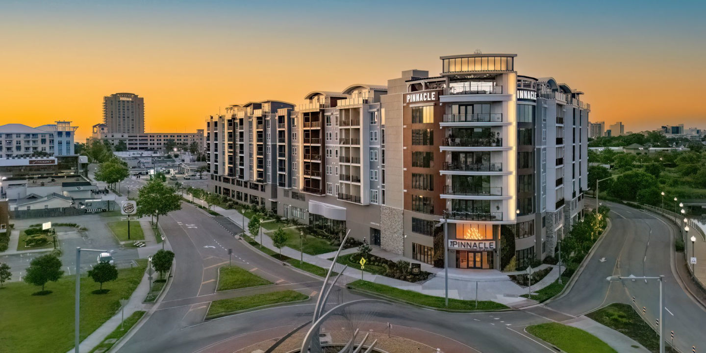 The Pinnacle on 31st Street Image 33