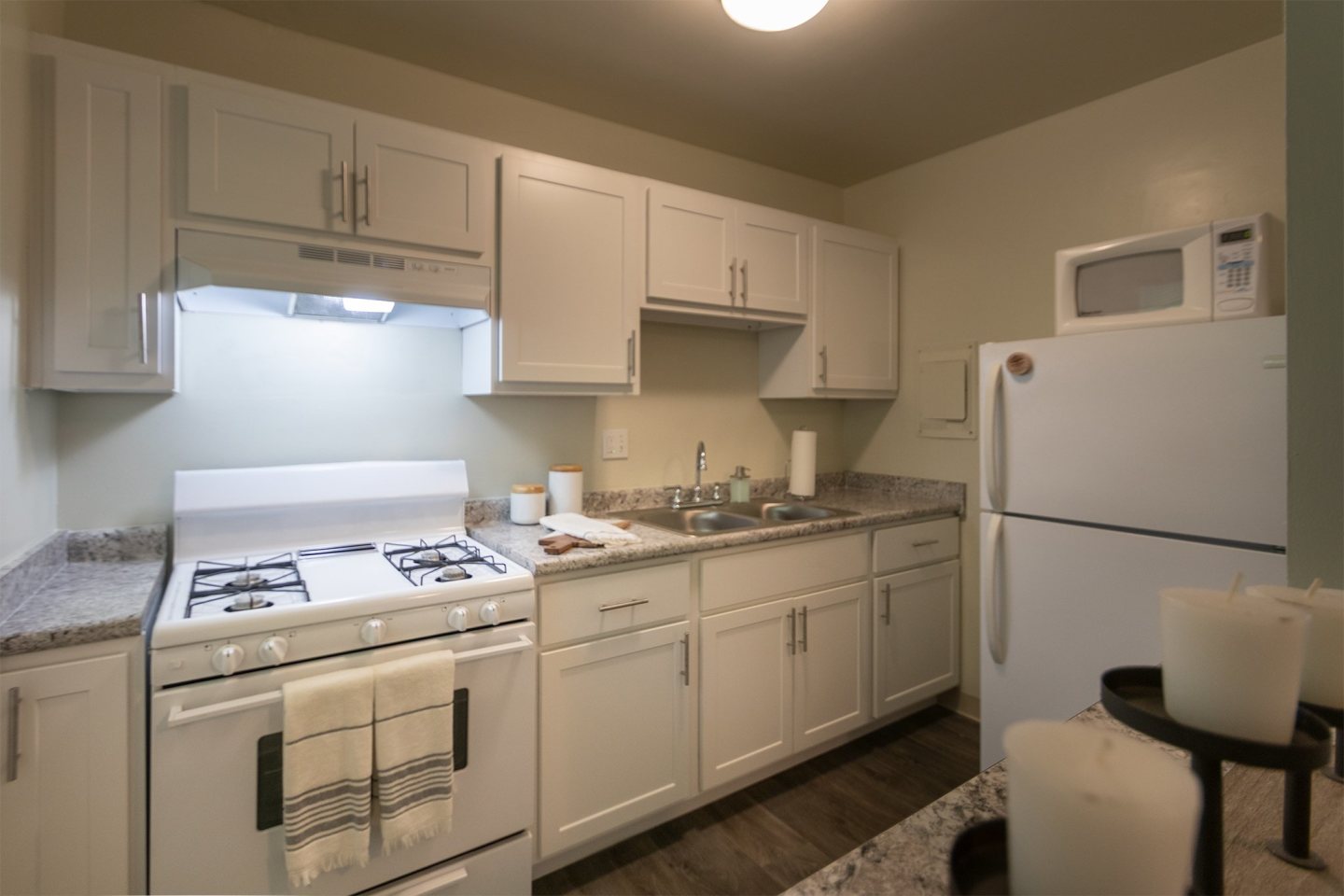 College Woods Image 37