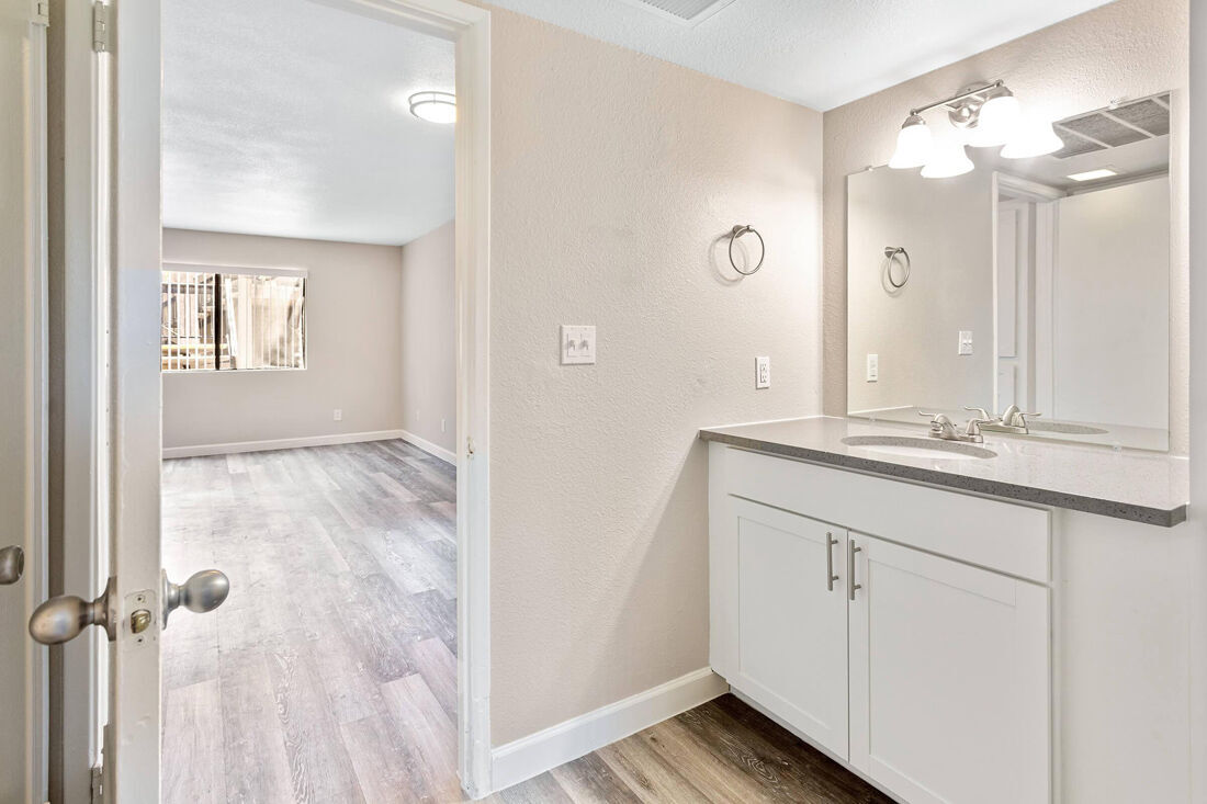 Raystone Apartments Image 13