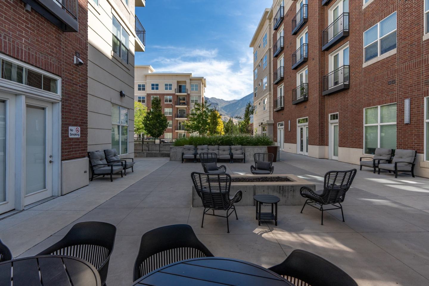 200 City View Image 20