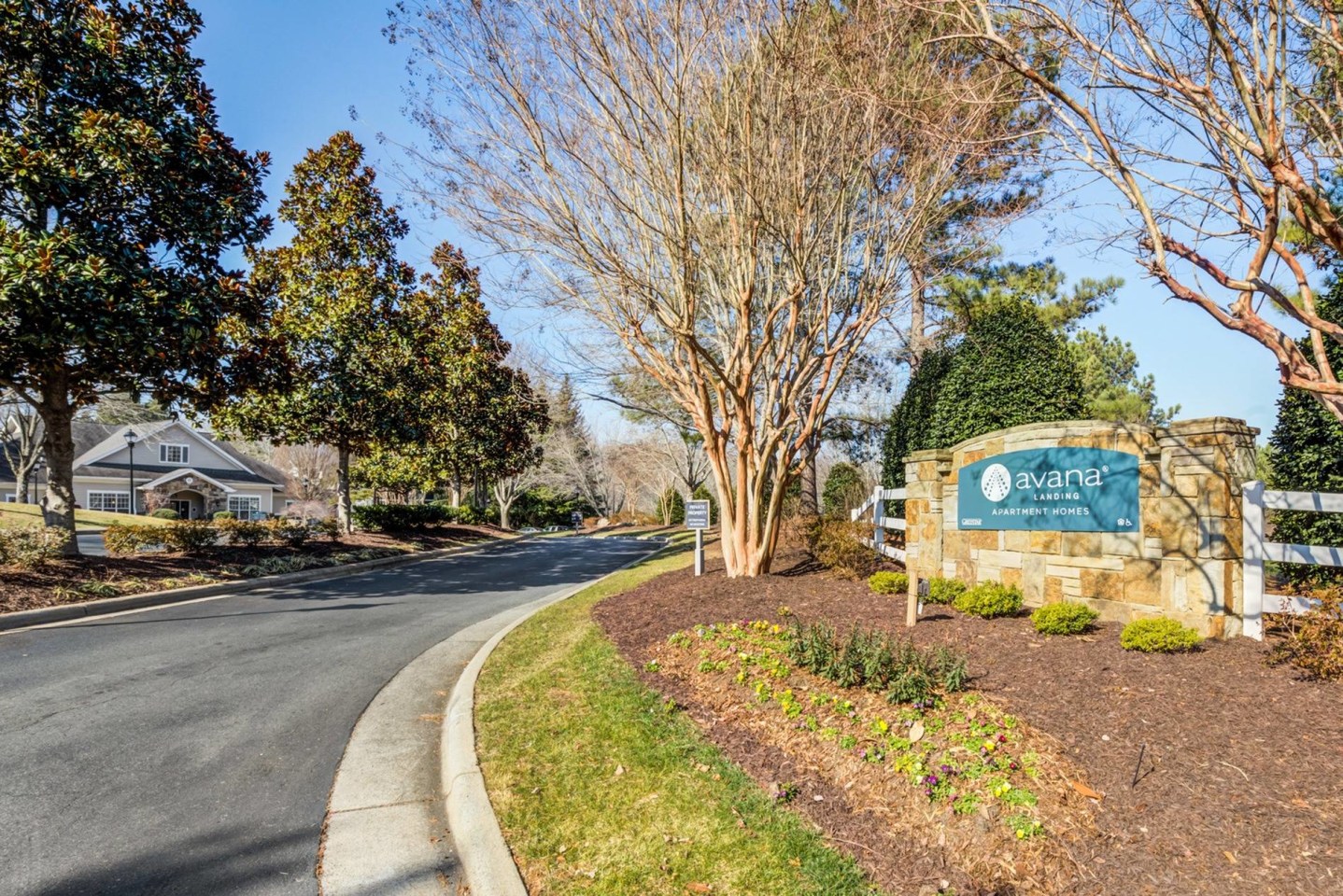 Avana Landing Image 28